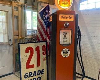 Vintage Wayne 70 service station double sided porcelain gas pump with internals, electrified, nozzle and hose, vintage double sided metal swinging gas pump price sign