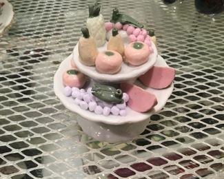 Pottery miniature