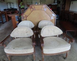 Poker table. Set of 4 Game Chairs