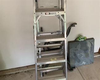 185. 2 Ladders and table parts $40