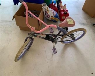 187. Bicycle Girls small probably for 6-7 year old $25