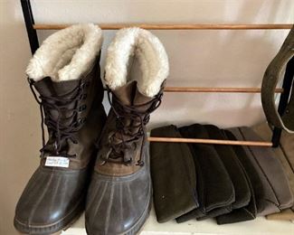 Military boots and hats