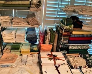 Place mats and napkins