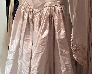 Vintage wedding dress