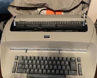 $125- OBO- Highly sought after IBM computer in immaculate condition Selectric II