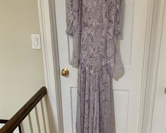 Sakes Fifth Avenue Size 12