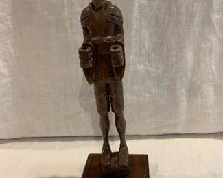 Wooden figure Hondorus 