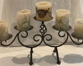 Iron candle holder w/candles