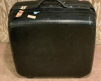 Hard case luggage Samsonite 