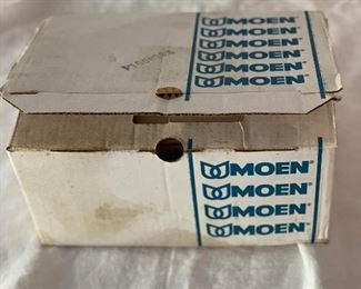 Moen faucet set (missing handles) 