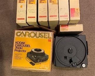 Carousel 35 mm film projector & 6 carousels