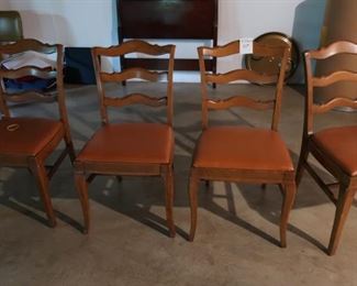 4  chairs