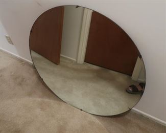 round  mirror