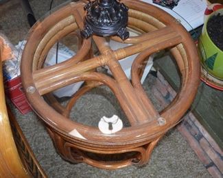 Rattan End Table 20"R x 20"H    All Part of the set 6 pieces 