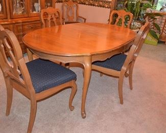  8 pc set French Provincial Dining Table(2 leafs)  and 6 chairs with China Cabinet