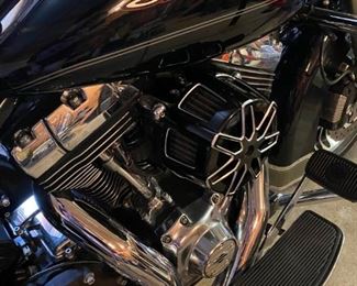 Haley Davidson / Road King / Low Mileage / Some Custom Parts / Photo 3