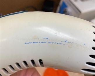 L.E.D. Demetron I  curing light radiometer w/2 batteries and charger