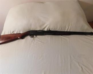 Remington Model 14 1/2 Pump Action Rifle 44 Remington/44 WCF(SN 83085)