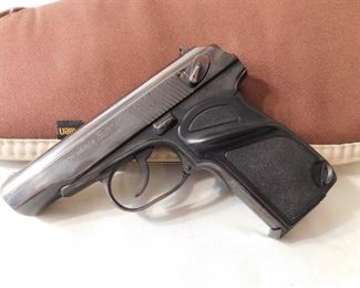 Makarov 9X18mm Semi Auto Pistol(SN KP 373218) 