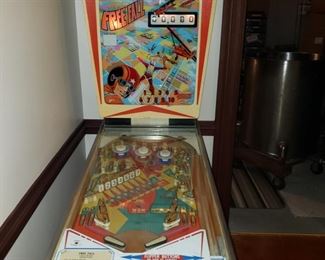 Freefall pinball