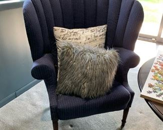 ETHAN ALLEN Oversized Wing Back Chair