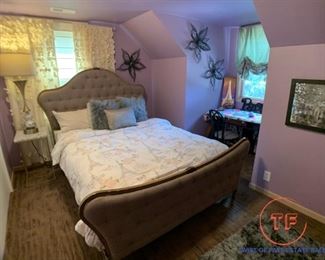 Queen Size Bed by Hillsdale Furniture