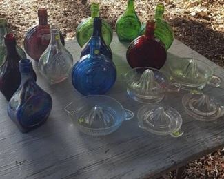 Bottles and juicers