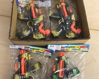 4 toy guns