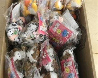 Approx 12 dozen assorted stuffed animal keychains