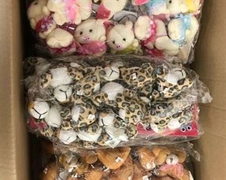 Approx 12 dozen assorted stuffed animal keychains