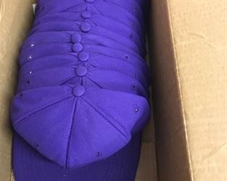 10 purple ballcaps Large