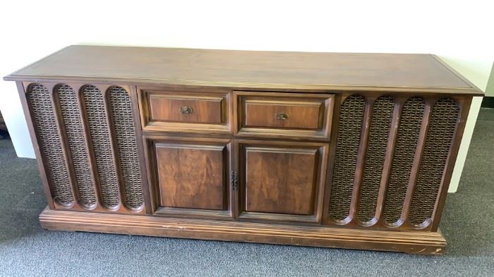 record player cabinet