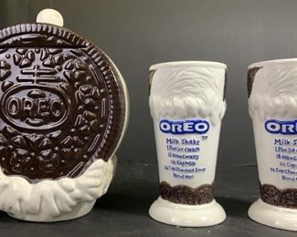 oreo cookie jar and 2 dessert glasses