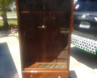 VINTAGE MAHOGANY GUN CABINET, CUSTOM BUILT