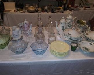 ROSENTHAL CHINA, CRYSTAL & GLASS DECANTERS, COLLECTIBLE ITEMS