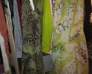 DESIGNER CLOTHING - LADIES 