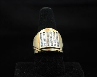 Man's 10K Gold and Diamond Ring