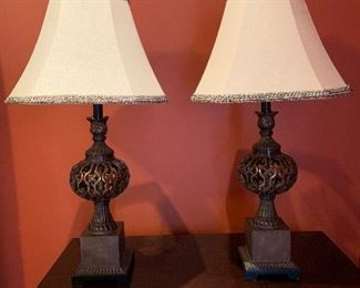 #60	Pair of lamps	 $50.00 
