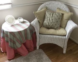 WHITE WICKER CHAIR W/ SKIRTED ROUND TABLE
