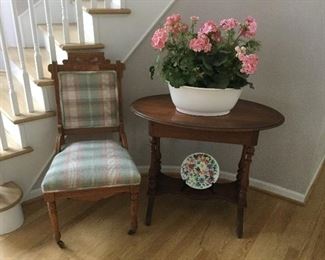 VINTAGE OVAL ACCENT TABLE & EASTLAKE STYLE CHAIR