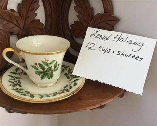 LENOX "HOLIDAY" SET OF 12 CUPS & SAUCERS