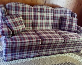 Plaid Hallagan (USA) sofa/couch in excellent condition