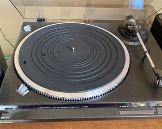 Technics Turntable