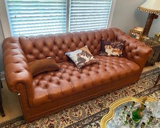 Beautiful leather sofa $900