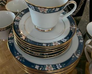 noritake dessert set