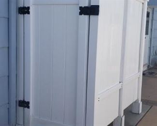 Outside Vinyl Shower