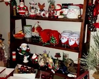 Much, much holiday!! Vintage, collectible and modern Christmas
