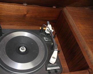 Fisher Turntable