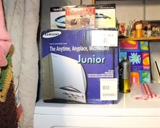 Junior Microwave Oven