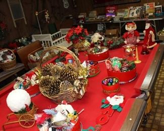 Christmas Ornaments and Decorations